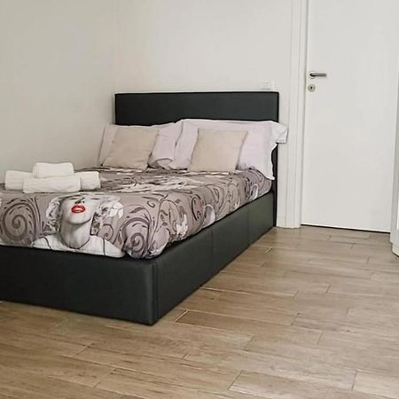 ᗰiki ᕼouտᗴ 2 Apartment Florence Luaran gambar