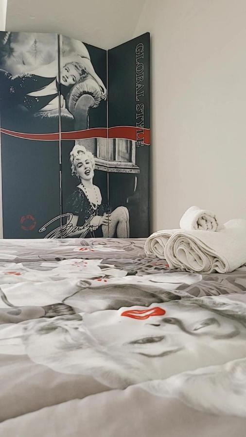 ᗰiki ᕼouտᗴ 2 Apartment Florence Luaran gambar