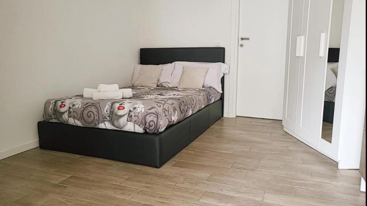 ᗰiki ᕼouտᗴ 2 Apartment Florence Luaran gambar